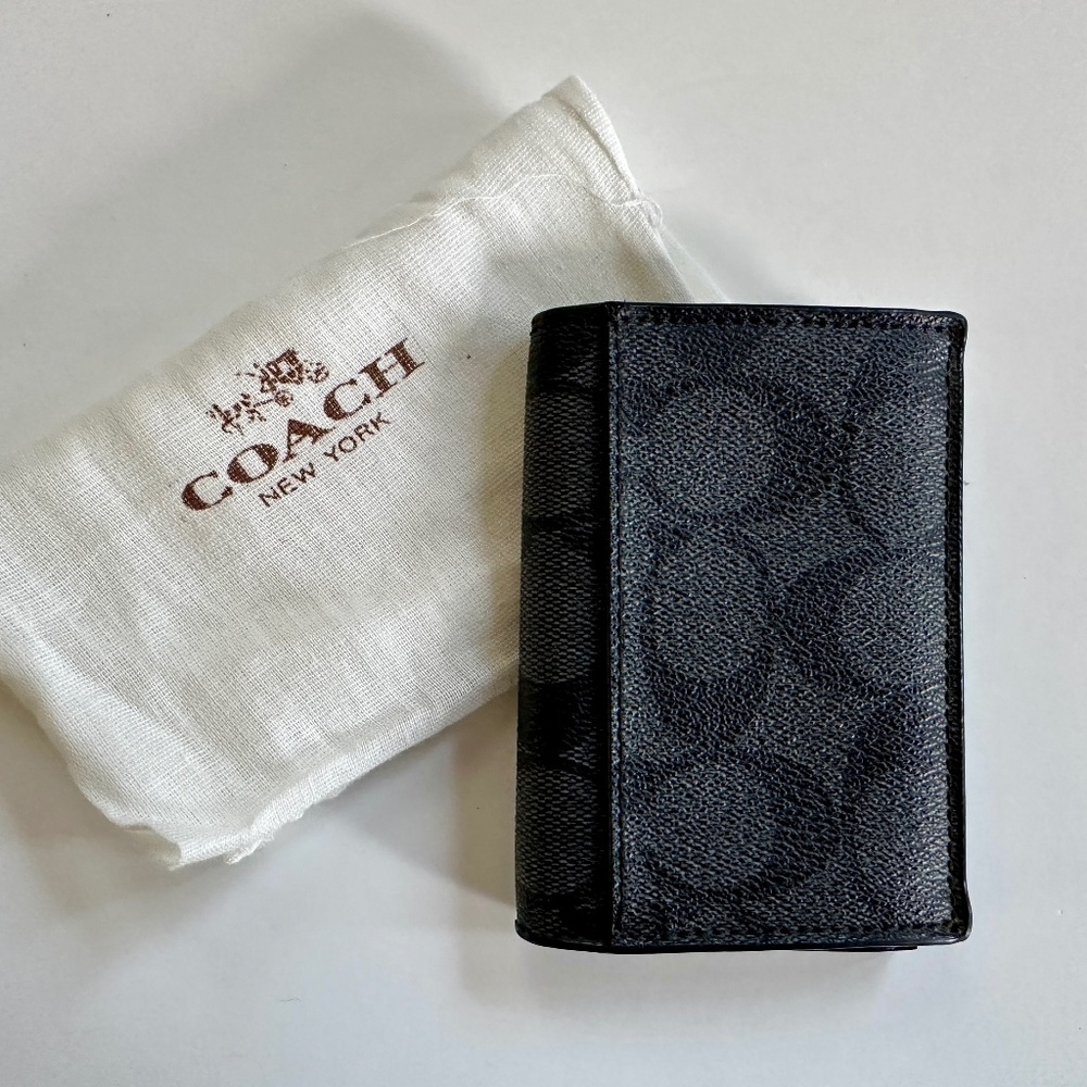 Coach Leather Wallet C Pattern Bi-Fold